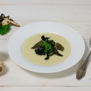 pastinaken_cremesuppe-mit_waldpilzen