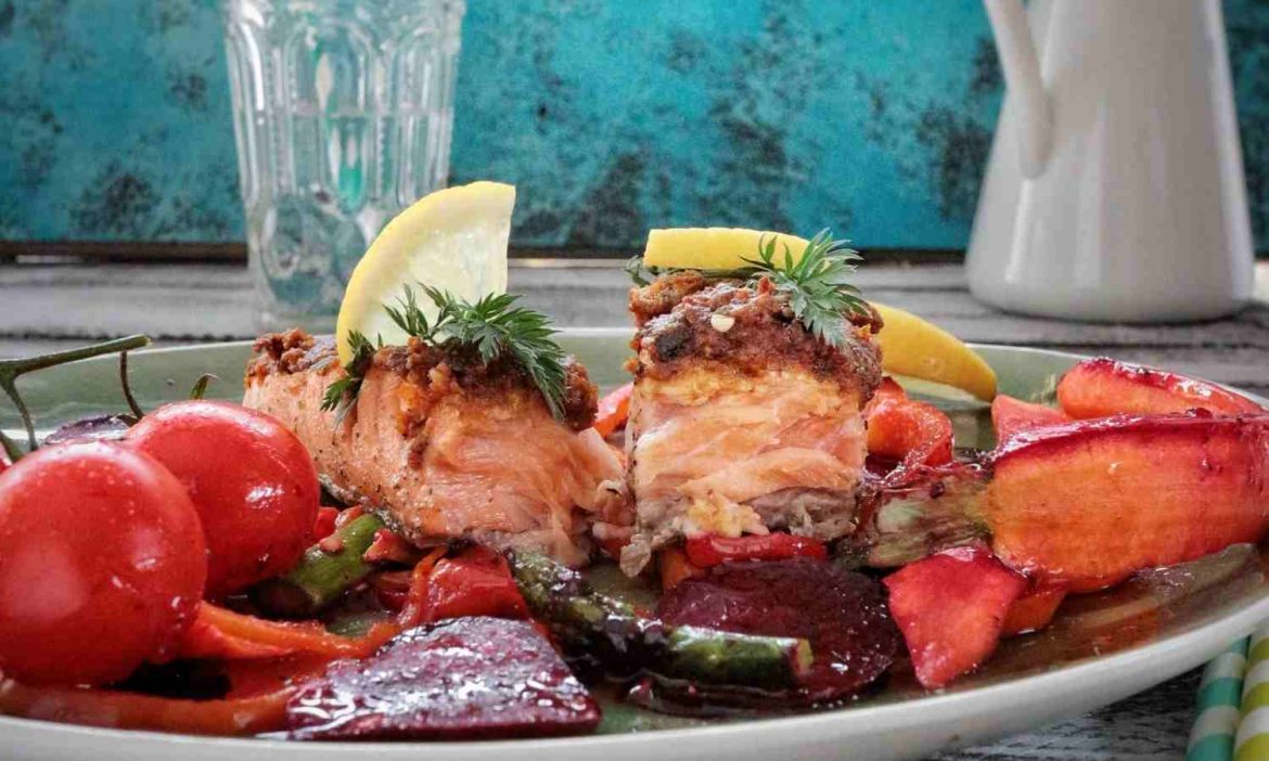 Lachs mit Butterpilzpesto